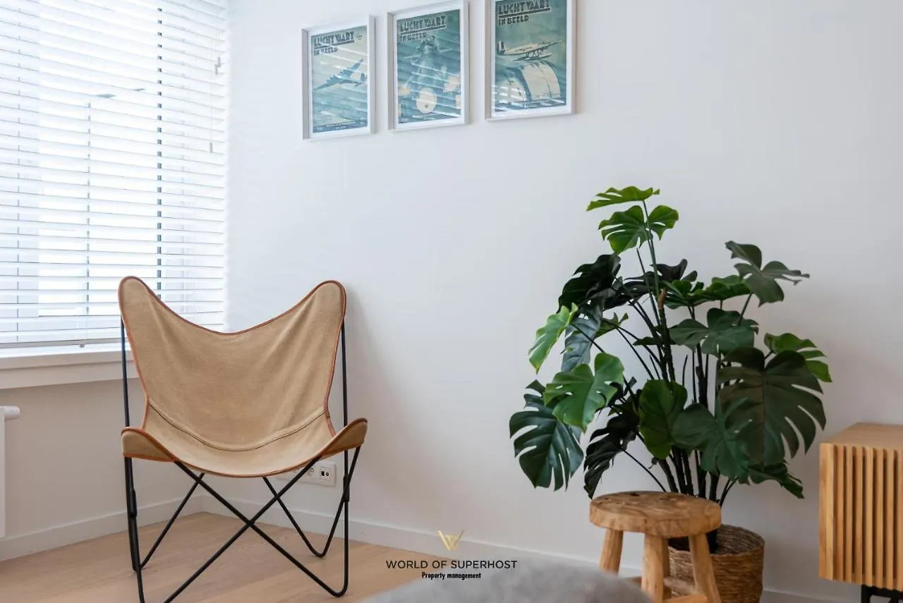 Nice Bright Apartment Near The Sea And The Marina Oostende 0*,  België