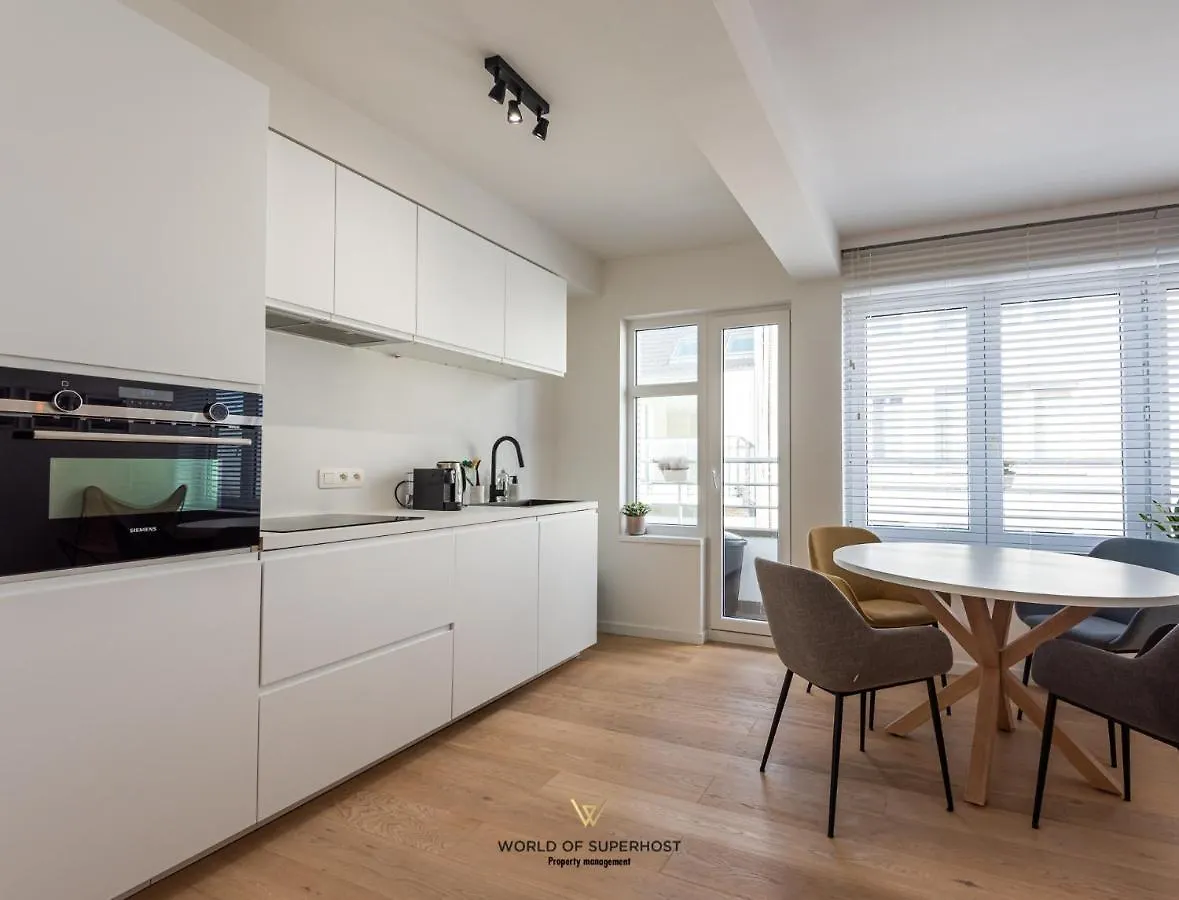 Nice Bright Apartment Near The Sea And The Marina Oostende